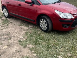 2010 Citroen C4 I Рестайлинг, красный, 450000 рублей, вид 3