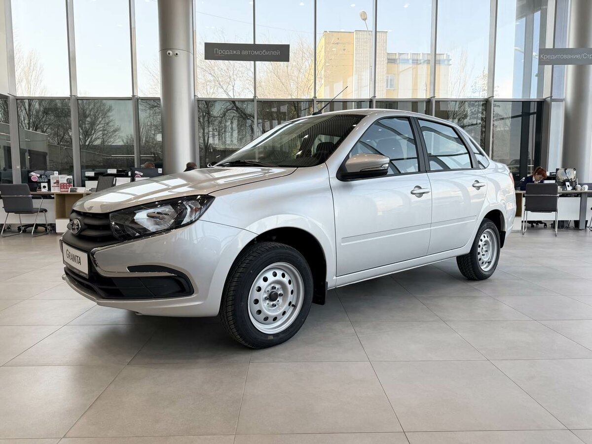 Открыть фотографии: Lada (ВАЗ) Granta I Рестайлинг