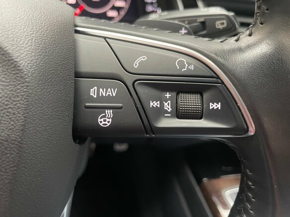 2016 Audi Q7 II (4M), чёрный, 4190000 рублей - вид 24