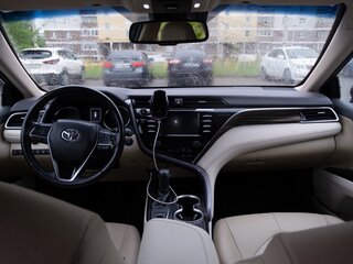 2019 Toyota Camry VIII (XV70), чёрный, 2800000 рублей, вид 5