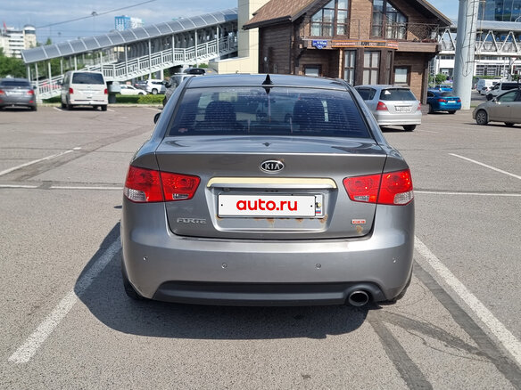 2012 Kia Forte I, серый, 600000 рублей - вид 5