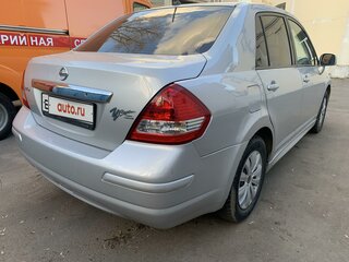 2012 Nissan Tiida I Рестайлинг, серебристый, 930000 рублей, вид 5