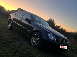 2006 Mercedes-Benz C-Класс 200 II (W203) Рестайлинг, чёрный, 590000 рублей, вид 1