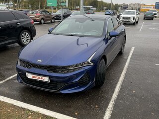2020 Kia K5 III, синий, 1900000 рублей, вид 1