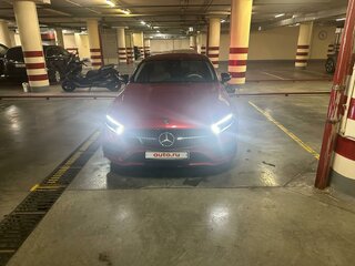 2021 Mercedes-Benz CLS 350 III (C257), красный, 6000000 рублей, вид 3