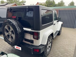 2016 Jeep Wrangler III (JK), белый, 3500000 рублей, вид 4