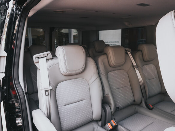2026 Ford Transit, чёрный, 6586000 рублей - вид 3