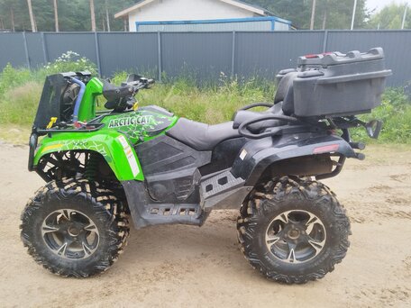 2013 Arctic Cat 1000 Series, зелёный, 680000 рублей, вид 2