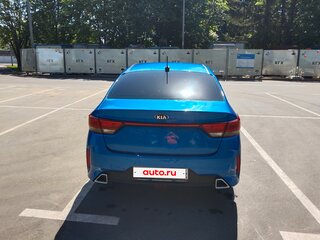 2021 Kia Rio IV Рестайлинг, синий, 1350000 рублей, вид 4