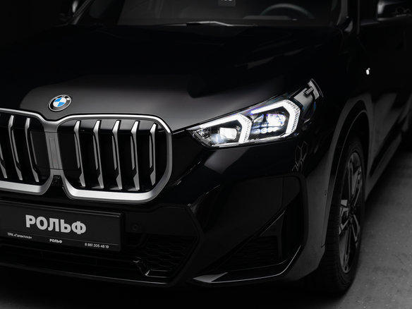 2025 BMW X1 20i xDrive III (U11/U12), чёрный - вид 7