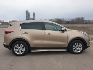 2016 Kia Sportage IV, коричневый, 1900000 рублей, вид 4