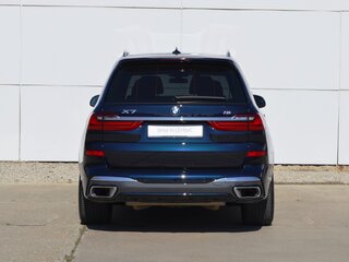 2022 BMW X7 40i I (G07), синий, 9800000 рублей, вид 5