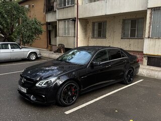 2011 Mercedes-Benz E-Класс 350 IV (W212, S212, C207), чёрный, 1750000 рублей, вид 3