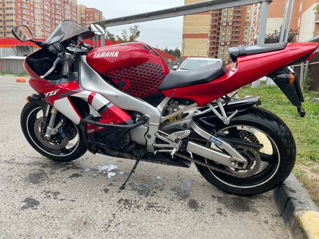 2000 Yamaha YZF-R1, красный, 380000 рублей, вид 1