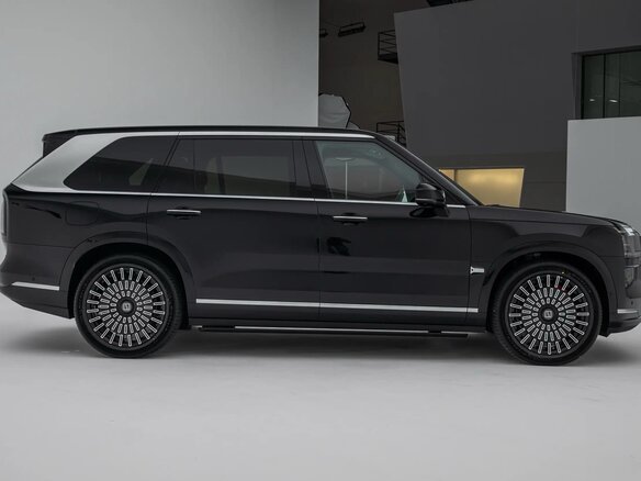 2026 Zeekr 9X 55 kWh (до 3.5 т), чёрный, 11900000 рублей - вид 9