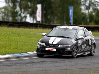 2007 Honda Civic Type R VIII, чёрный, 1030000 рублей, вид 3