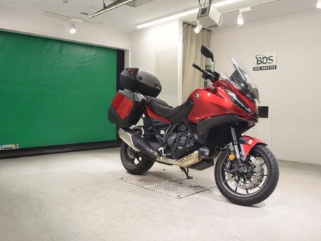 2023 Honda NT1100, пурпурный, 1000000 рублей, вид 2
