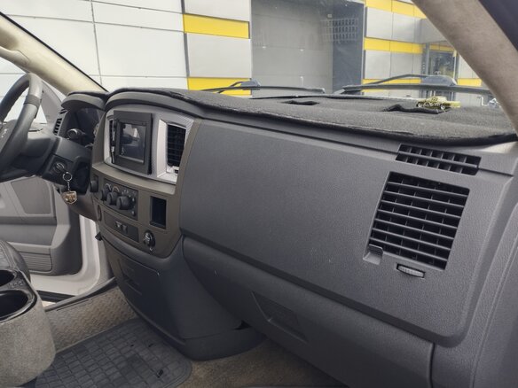 2008 Dodge RAM III (DR/DH), белый, 2300000 рублей - вид 6