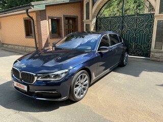 2017 BMW 7 серии Long 740Ld xDrive VI (G11/G12), синий, 4100000 рублей, вид 1