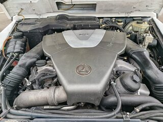 2001 Mercedes-Benz G-Класс 400 II (W463), белый, 2400000 рублей, вид 4