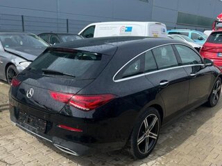 2021 Mercedes-Benz CLA 200 d II (C118, X118), чёрный, 3000000 рублей, вид 3