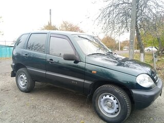 2003 Chevrolet Niva I, зелёный, 450000 рублей, вид 2