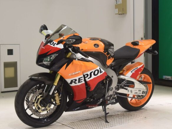 2013 Honda CBR 1000 RR/RA Fireblade, оранжевый, 750000 рублей