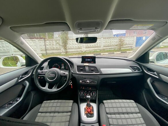 2015 Audi Q3 I (8U) Рестайлинг, белый - вид 7