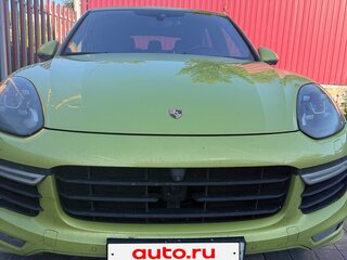2015 Porsche Cayenne Turbo II Рестайлинг (958), зелёный, 5000000 рублей, вид 1