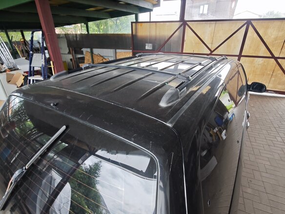 2002 Kia Carnival I, чёрный, 370000 рублей - вид 14