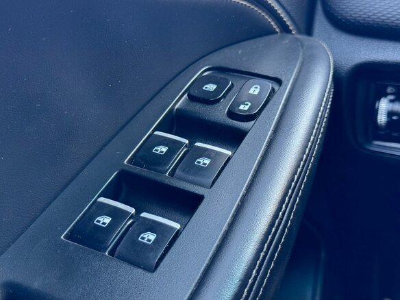 2023 JAC J7 I, красный, 850000 рублей - вид 9