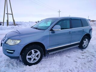2008 Volkswagen Touareg I Рестайлинг, серый, 1500000 рублей, вид 3