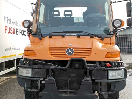 2015 Mercedes-Benz Unimog, оранжевый, 12490000 рублей, вид 2
