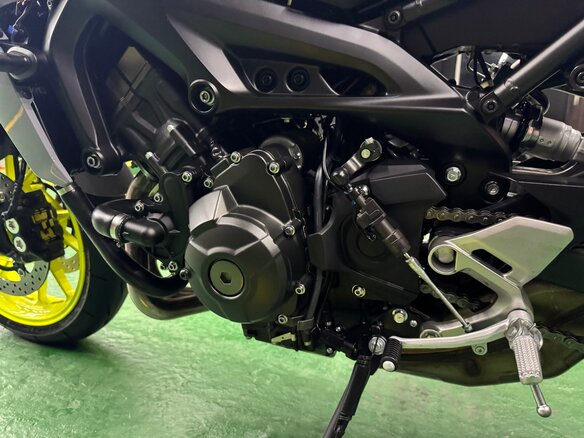 2018 Yamaha MT-09 (FZ-09), серый, 875000 рублей - вид 22