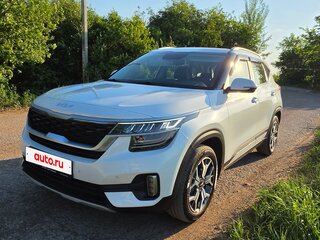 2022 Kia Seltos I, белый, 2340000 рублей, вид 1