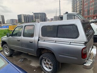 2003 Toyota Hilux VI Рестайлинг, серебристый, 750000 рублей, вид 4