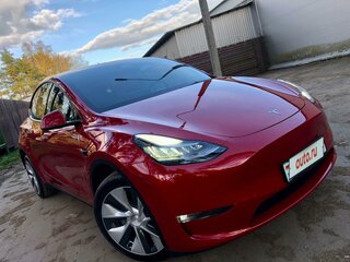 2022 Tesla Model Y Long Range I, красный, 4500000 рублей, вид 1