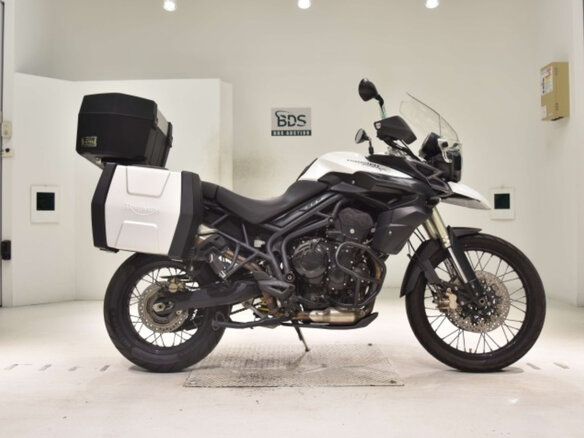 2012 Triumph Tiger 800, белый, 415000 рублей - вид 3