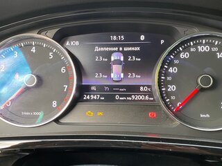 2017 Volkswagen Touareg II Рестайлинг, чёрный, 6700000 рублей, вид 5