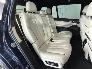 2022 BMW X7 40d I (G07) Рестайлинг, синий, 10550000 рублей, вид 3