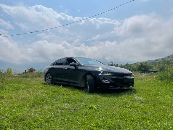 2020 Kia K5 III, чёрный, 2249000 рублей - вид 3