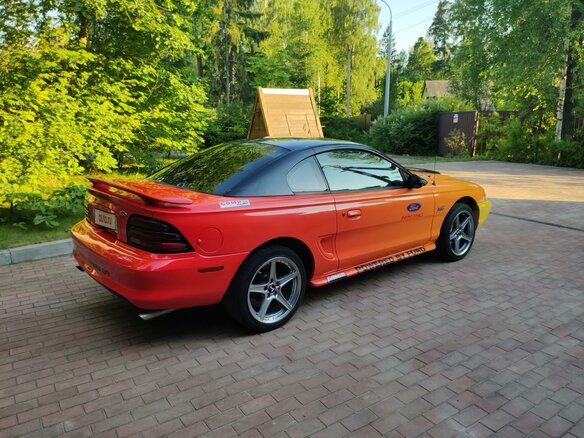 1994 Ford Mustang IV, жёлтый, 1500000 рублей - вид 5