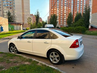 2011 Ford Focus II Рестайлинг, белый, 700000 рублей, вид 5