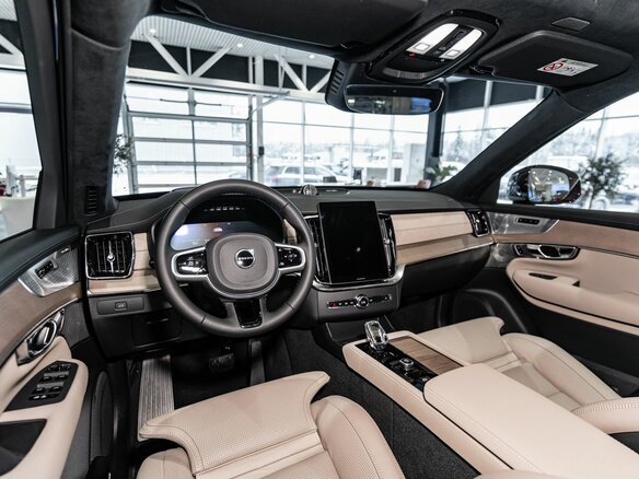 2025 Volvo XC90 B5 II Рестайлинг 2, красный - вид 9