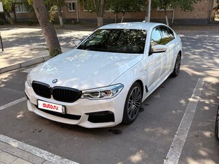 2019 BMW 5 серии 530d xDrive VII (G30/G31/G38), белый, 4200000 рублей, вид 1