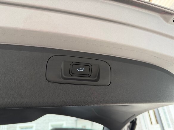 2025 Geely Coolray (Binyue Cool) I Рестайлинг, серебристый, 2450000 рублей - вид 19