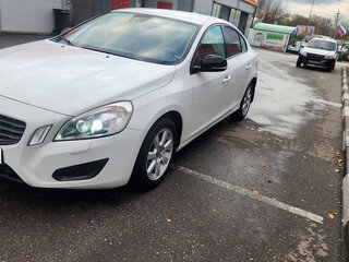 2012 Volvo S60 II, белый, 1050000 рублей, вид 2
