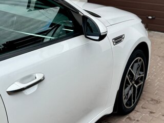 2019 Kia Optima IV Рестайлинг, белый, 2500000 рублей, вид 3