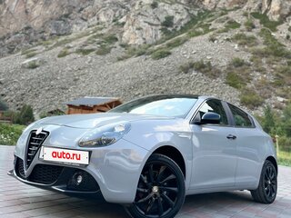 2011 Alfa Romeo Giulietta III, серый, 890000 рублей, вид 1