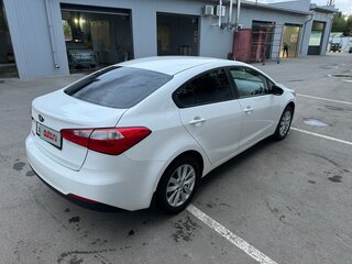 2014 Kia Cerato III, белый, 1050000 рублей, вид 4